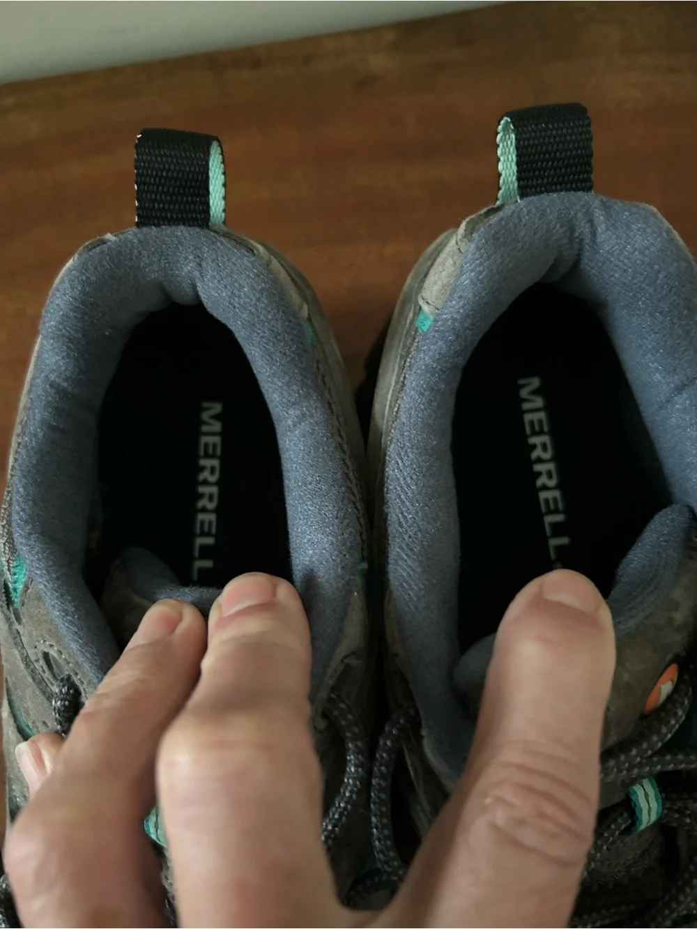 Merrell Moab 2 vent suede EUC hiking shoes